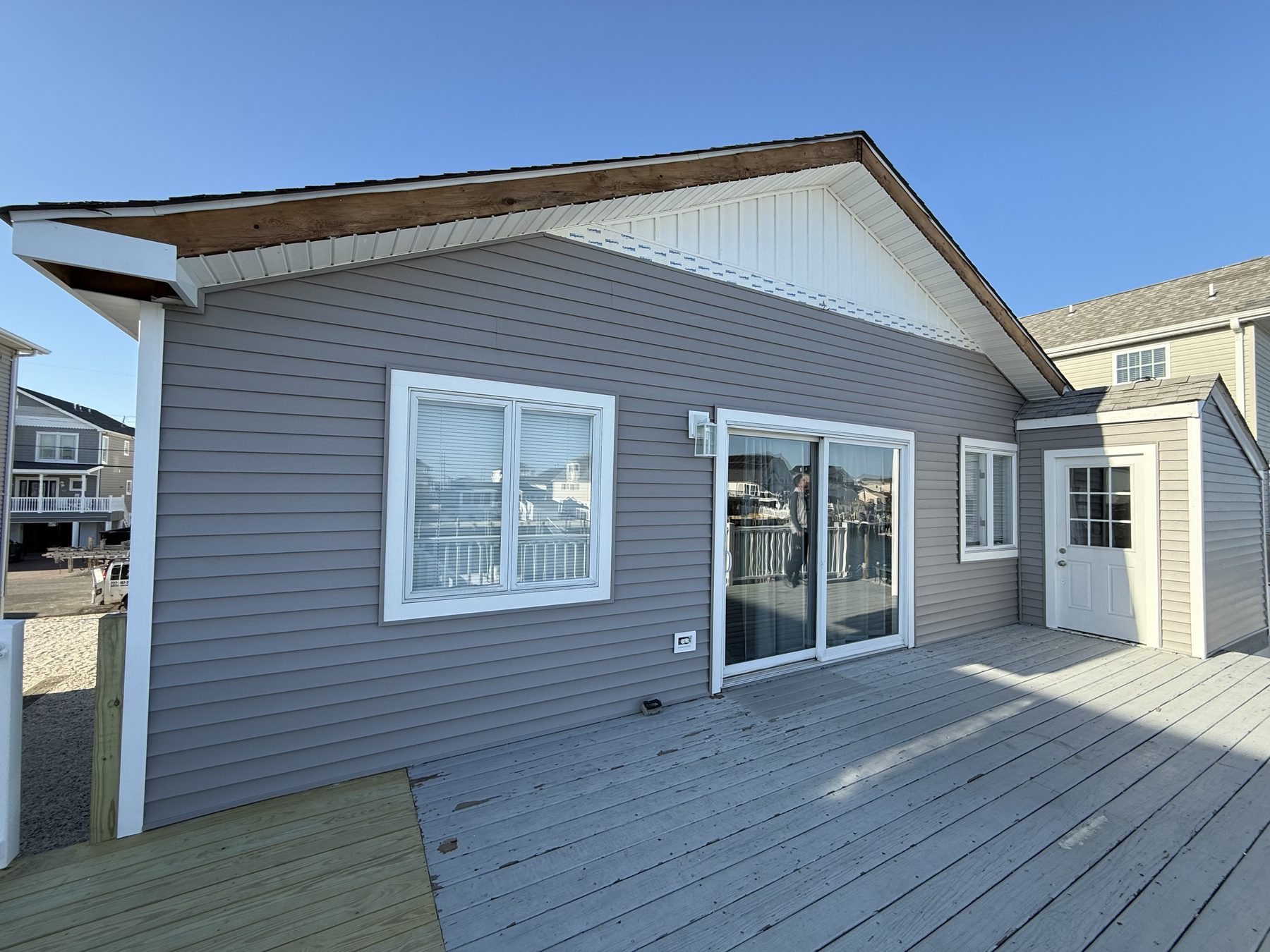 Siding by Remodeling Network