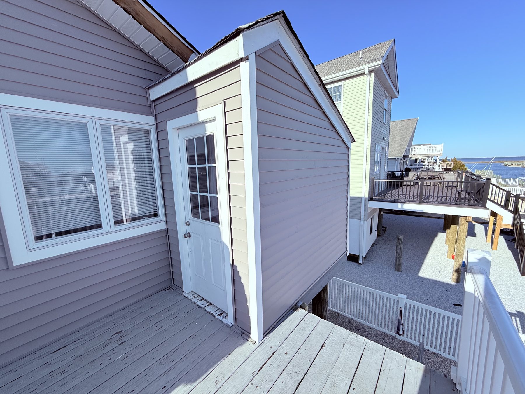 Siding by Remodeling Network