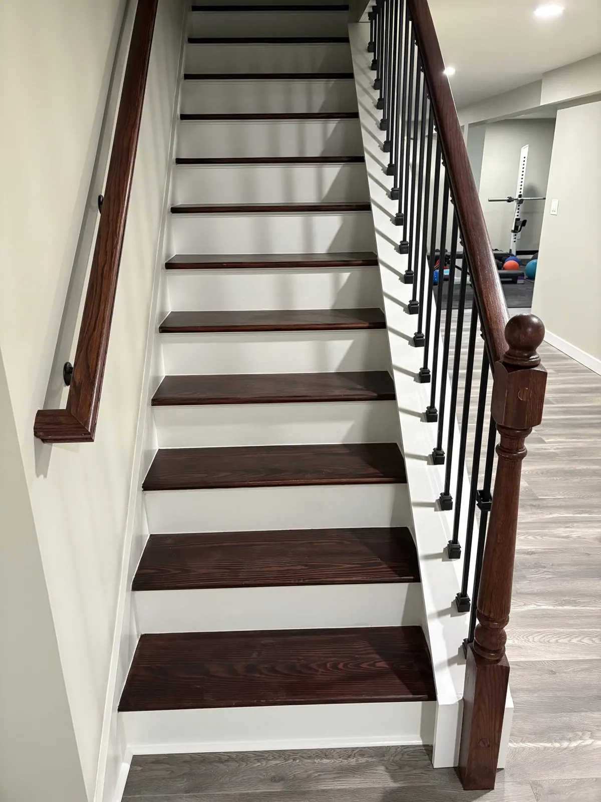 Siding by Remodeling Network