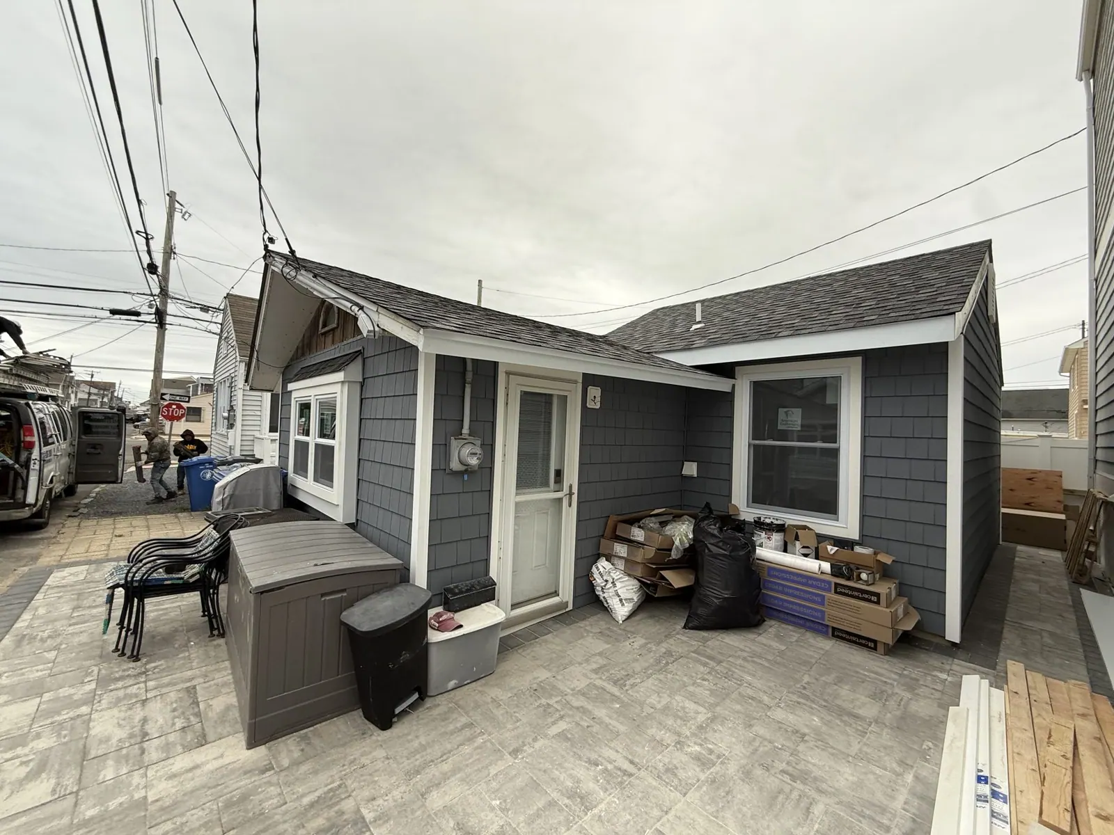 Siding by Remodeling Network
