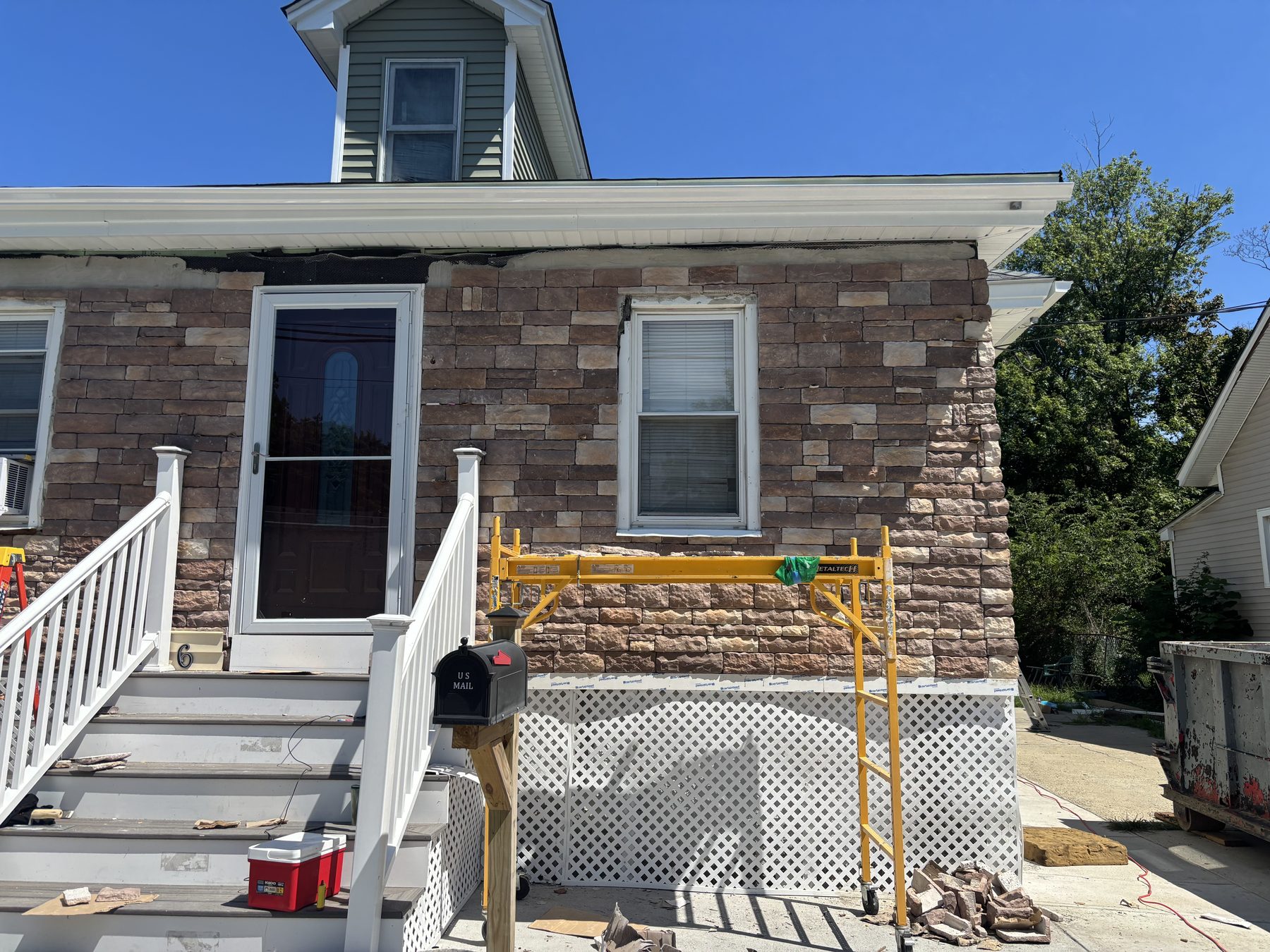 Siding by Remodeling Network