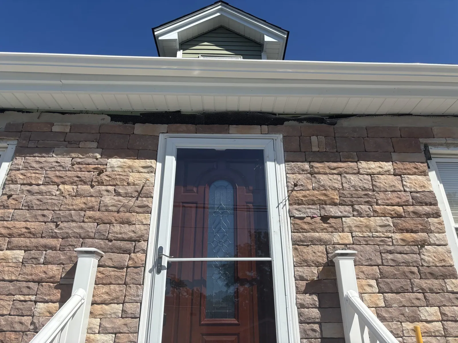 Siding by Remodeling Network